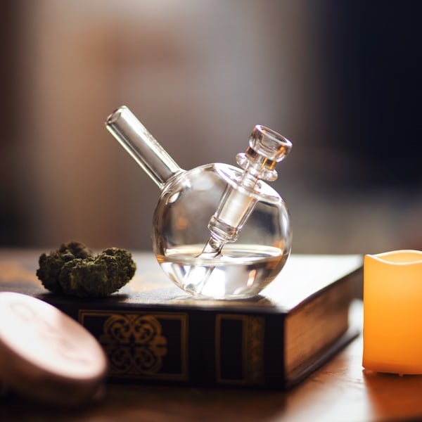 Stoner Travel Guide – Tips, Tricks and Techniques for the Traveling Stoner